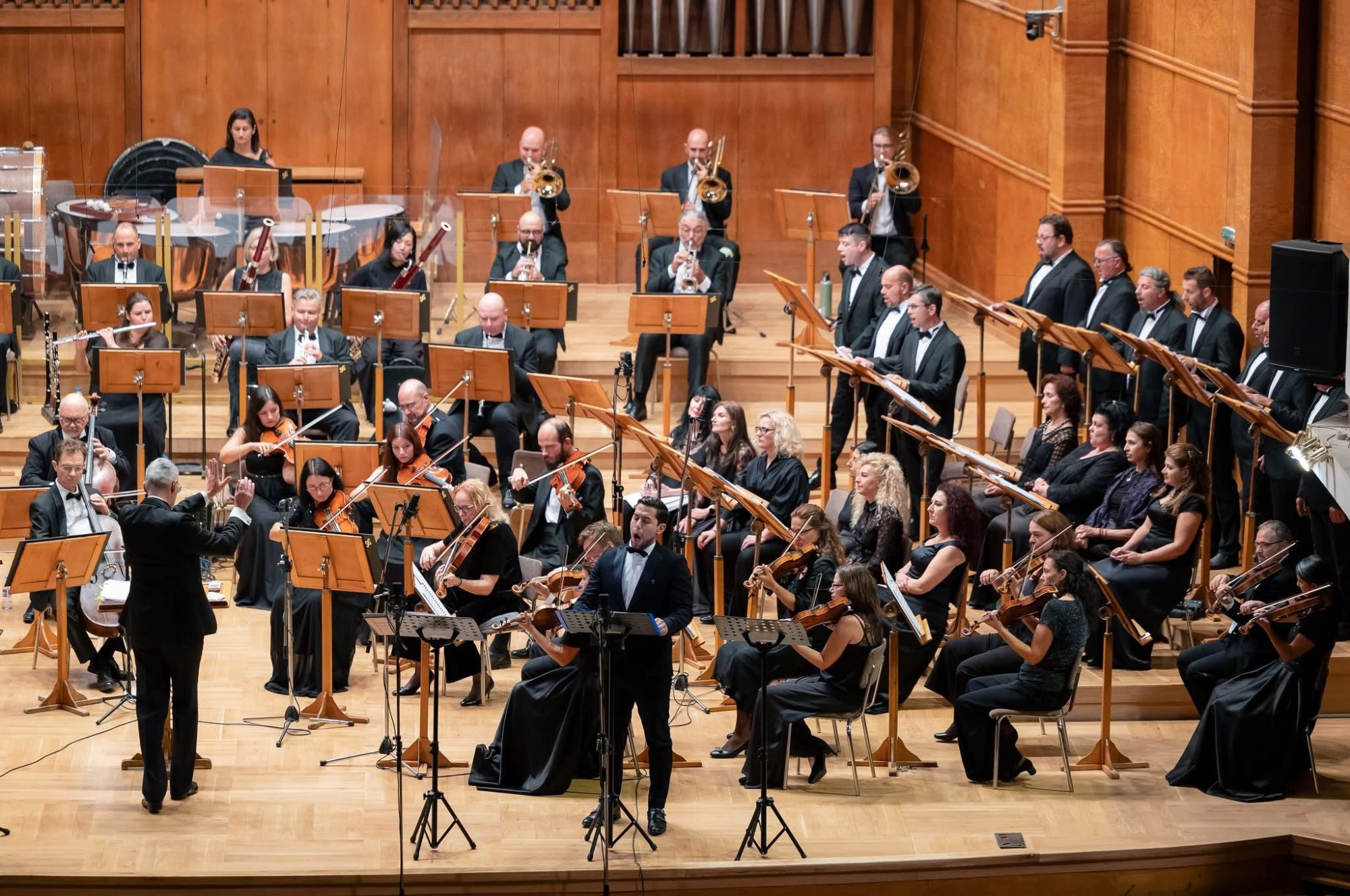Laurence Kalaidjian mit Orchester